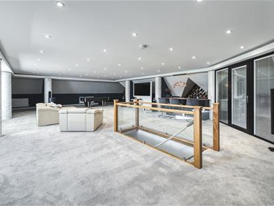 Picture 36